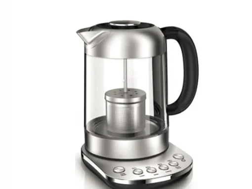 Waterkoker met geïntegreerde theefilter